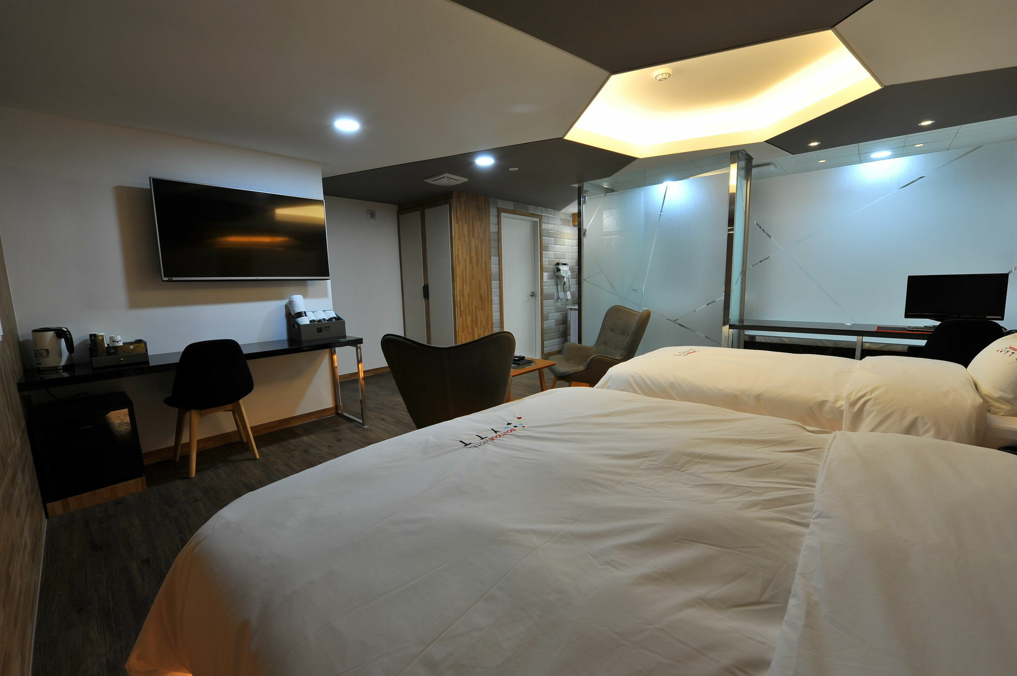 Ytt Hotel Nampo Busan Exteriör bild